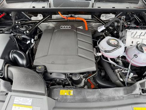 Certified 2024 Audi Q5 e Prestige w/ Prestige Package image 35