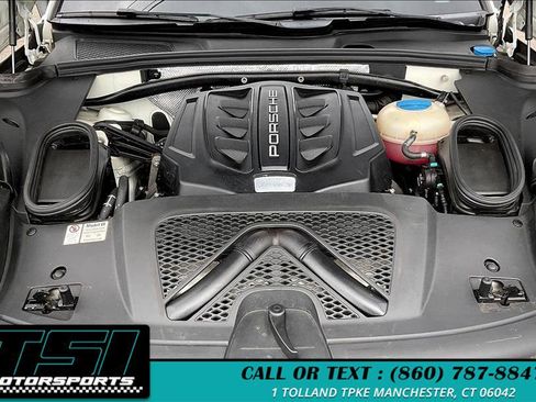Used 2017 Porsche Macan S AWD/4WD image 10