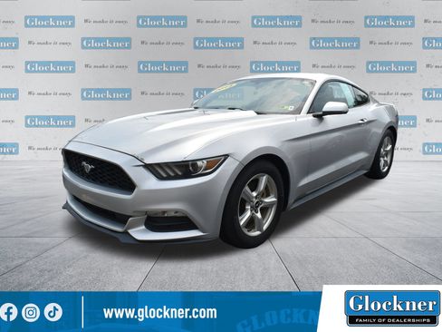 Used 2015 Ford Mustang Coupe RWD image 1