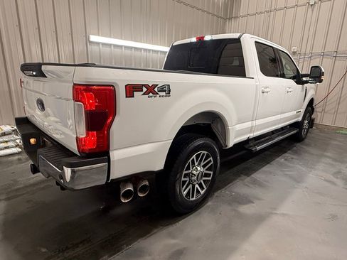 Used 2019 Ford F250 Lariat w/ Lariat Value Package AWD/4WD image 16