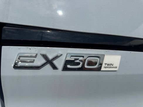 New 2026 Volvo EX30 Ultra w/ Climate Package AWD/4WD image 9