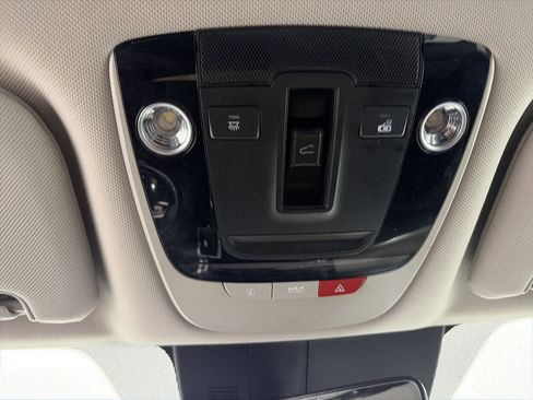Certified 2023 Kia Sorento SX AWD/4WD image 38