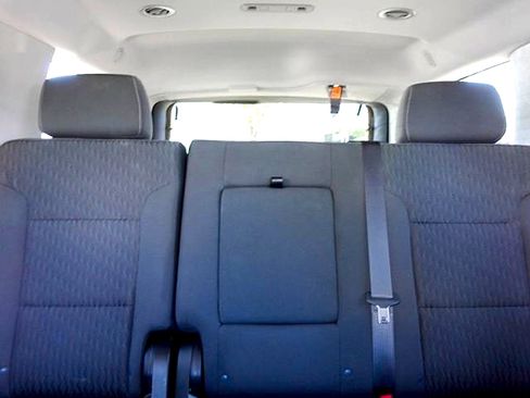 Used 2019 GMC Yukon SLE AWD/4WD image 16