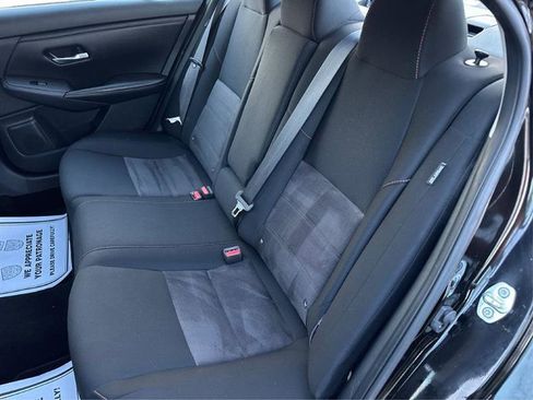 Used 2022 Nissan Sentra SR w/ Electronics Package image 10