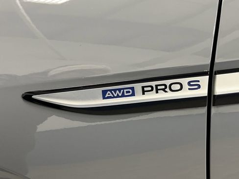 Used 2022 Volkswagen ID.4 Pro S image 36