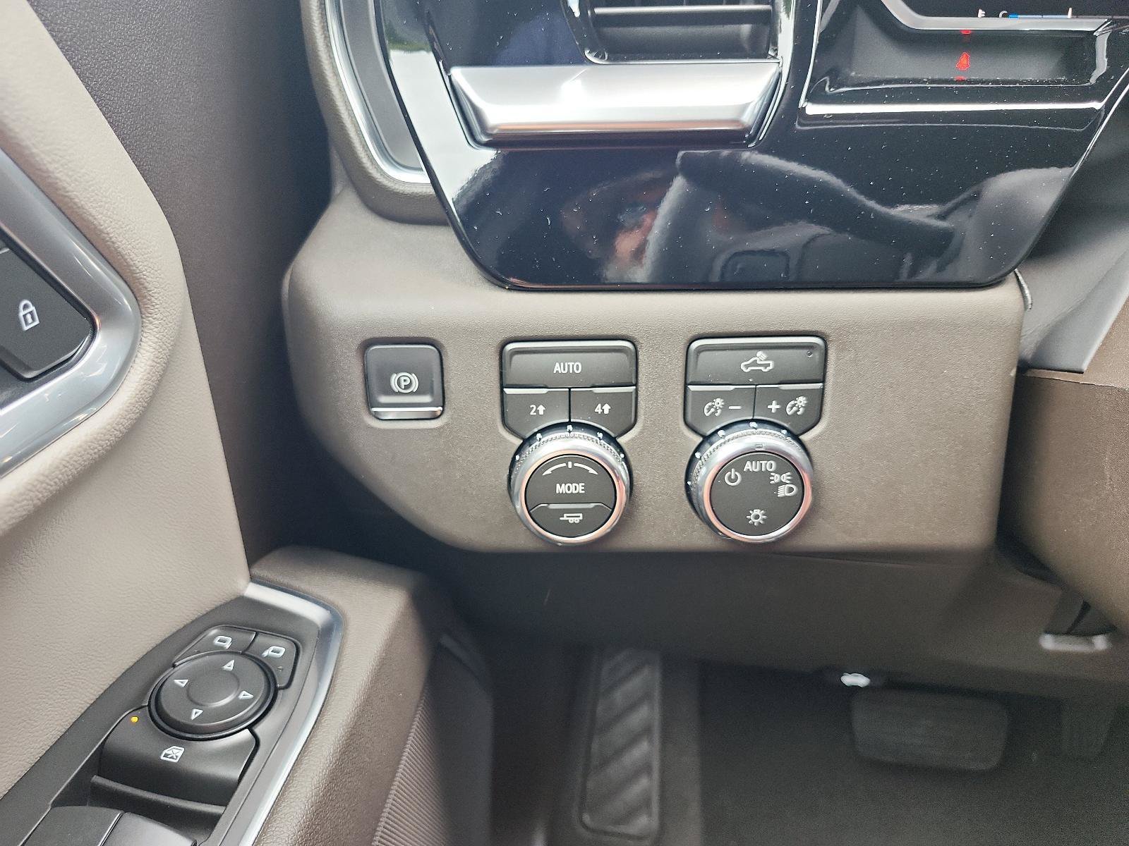 New 2026 GMC Sierra 1500 SLE AWD/4WD image 18