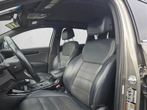 Used 2017 Kia Sorento SX image 20