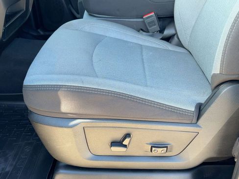 Used 2024 RAM 2500 Big Horn w/ Bed Utility Group image 13