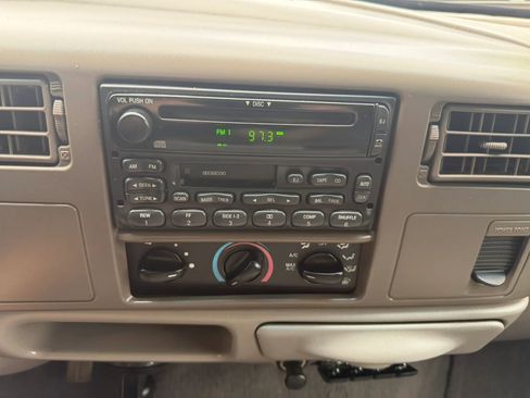 Used 2000 Ford F250 4x4 Crew Cab Super Duty image 17