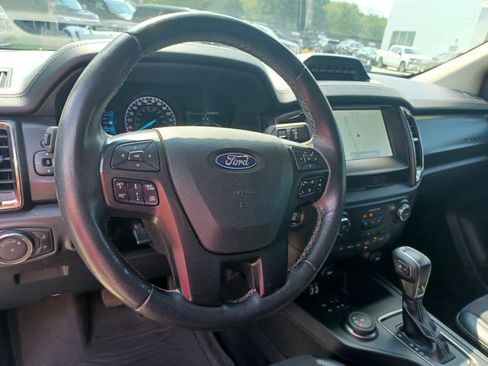 Used 2022 Ford Ranger Lariat w/ Tremor Off-Road Package AWD/4WD image 9