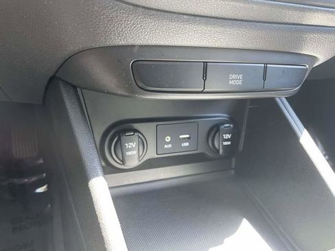 Used 2022 Hyundai Accent SE FWD image 20
