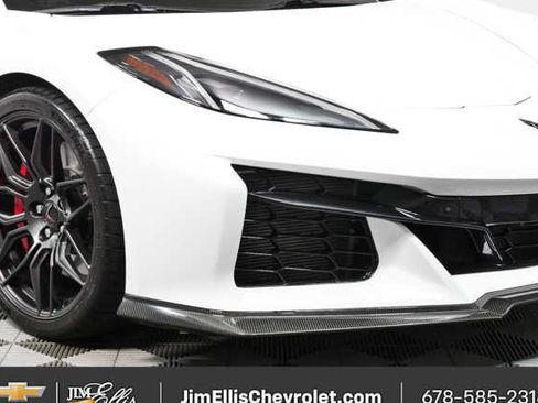 Used 2023 Chevrolet Corvette Z06 w/ Stealth Interior Trim Package RWD image 38