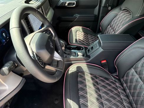 New 2026 Ford Bronco Outer Banks w/ Sasquatch Package AWD/4WD image 19