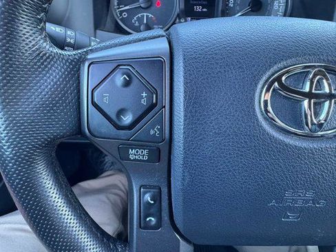 Certified 2020 Toyota Tacoma TRD Off-Road w/ TRD Premium Off Road Package image 19