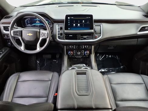 Used 2022 Chevrolet Tahoe LT w/ Luxury Package image 17