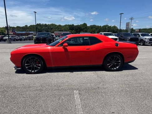 Used 2023 Dodge Challenger GT w/ Performance Handling Group RWD image 5