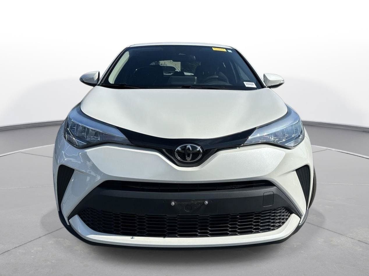 Used 2021 Toyota C-HR LE FWD image 31
