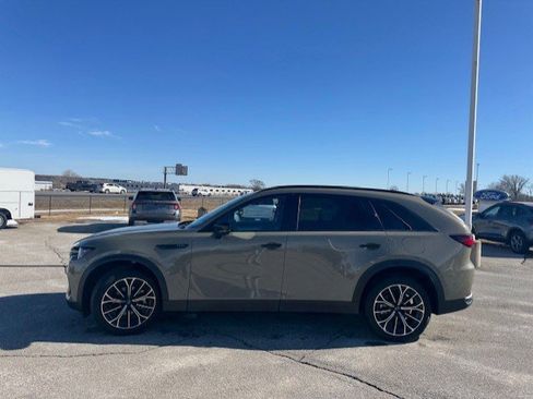 Used 2025 MAZDA CX-70 Plug-In Hybrid w/ Premium Plus image 6