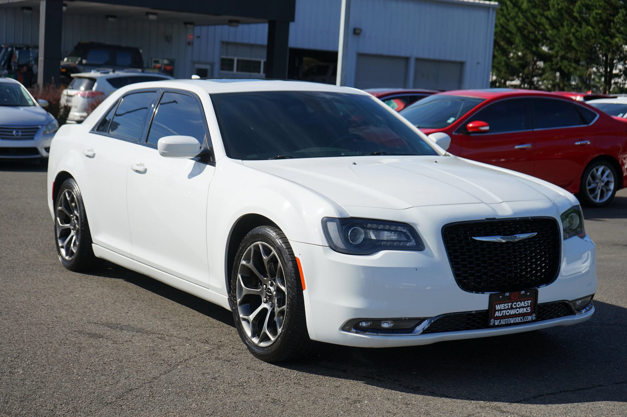 Used 2015 Chrysler 300 S RWD image 7