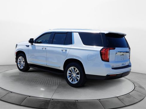 Used 2022 GMC Yukon SLT w/ SLT Premium Package AWD/4WD image 5