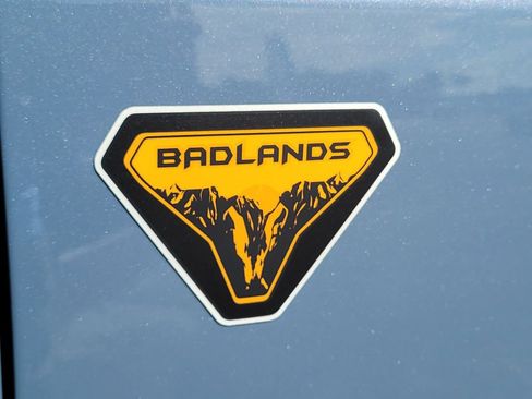 Certified 2025 Ford Bronco Badlands AWD/4WD image 6