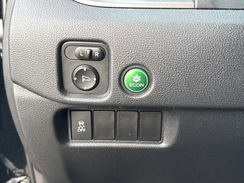 Used 2016 Honda Pilot EX-L image 29