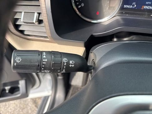 Used 2024 Ford Expedition Limited AWD/4WD image 24