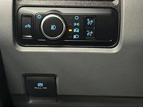 Used 2023 Ford F250 XL w/ XL Driver Assist Package image 17