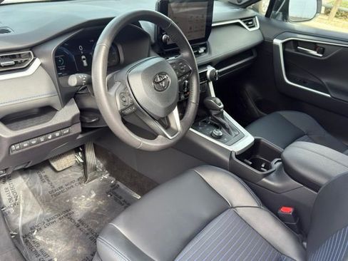 Used 2024 Toyota RAV4 XSE w/ Advanced Technology Package AWD/4WD image 9
