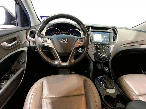 Used 2017 Hyundai Santa Fe Sport image 14