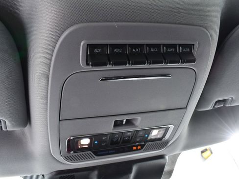 New 2026 Ford F350 Lariat w/ Black Appearance Package image 37