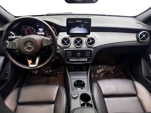Used 2019 Mercedes-Benz CLA 250 4MATIC image 47