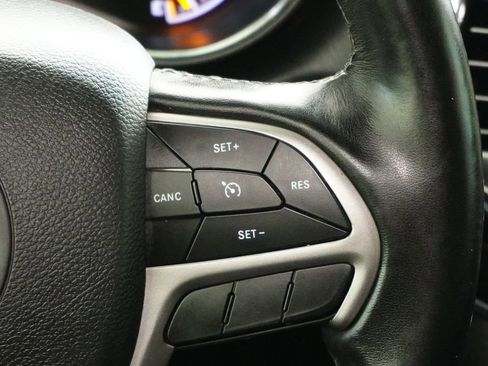 Used 2021 Jeep Grand Cherokee Limited w/ Trailer Tow Group IV image 21