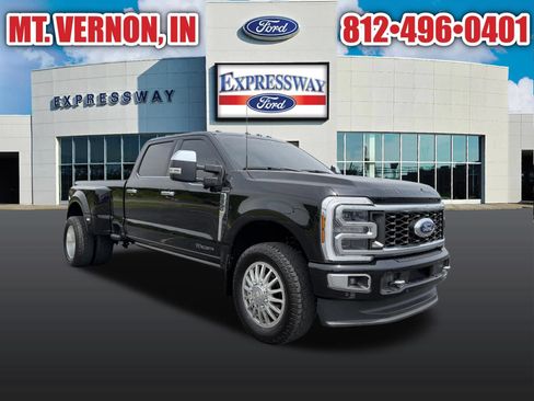 Used 2024 Ford F350 Platinum AWD/4WD image 5