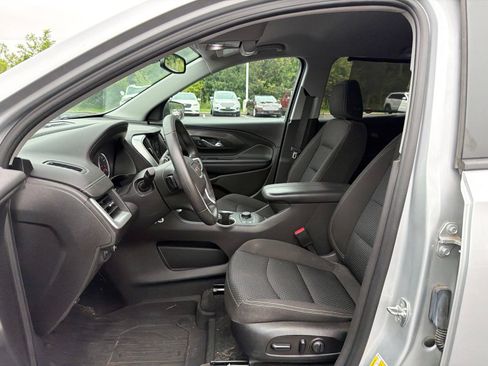 Used 2022 GMC Terrain SLE w/ Driver Convenience Package AWD/4WD image 11