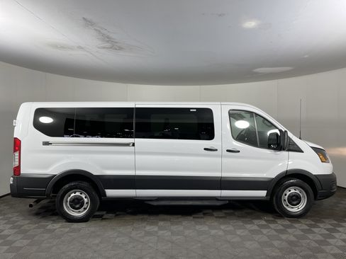 Used 2023 Ford Transit 350 XL image 5