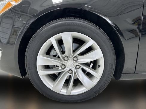 Used 2016 Buick Regal FWD image 9