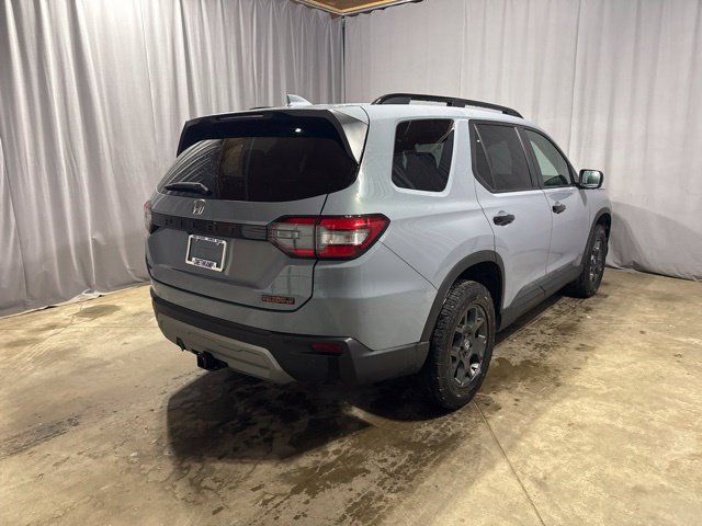 Used 2024 Honda Pilot TrailSport image 26