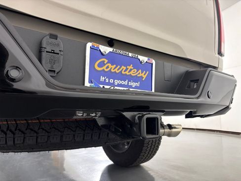 Used 2026 Chevrolet Colorado Trail Boss AWD/4WD image 13