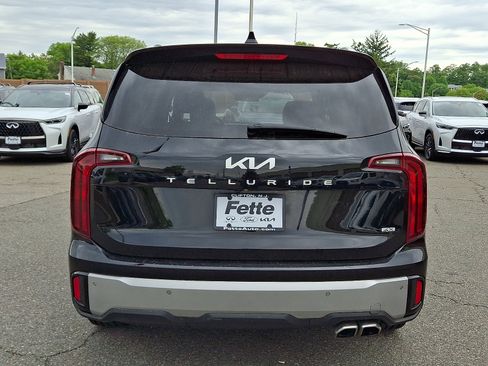 Certified 2023 Kia Telluride S w/ S Sunroof Package AWD/4WD image 5