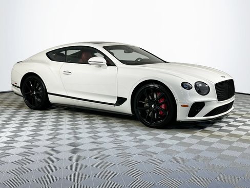 Used 2022 Bentley Continental GT AWD/4WD image 1