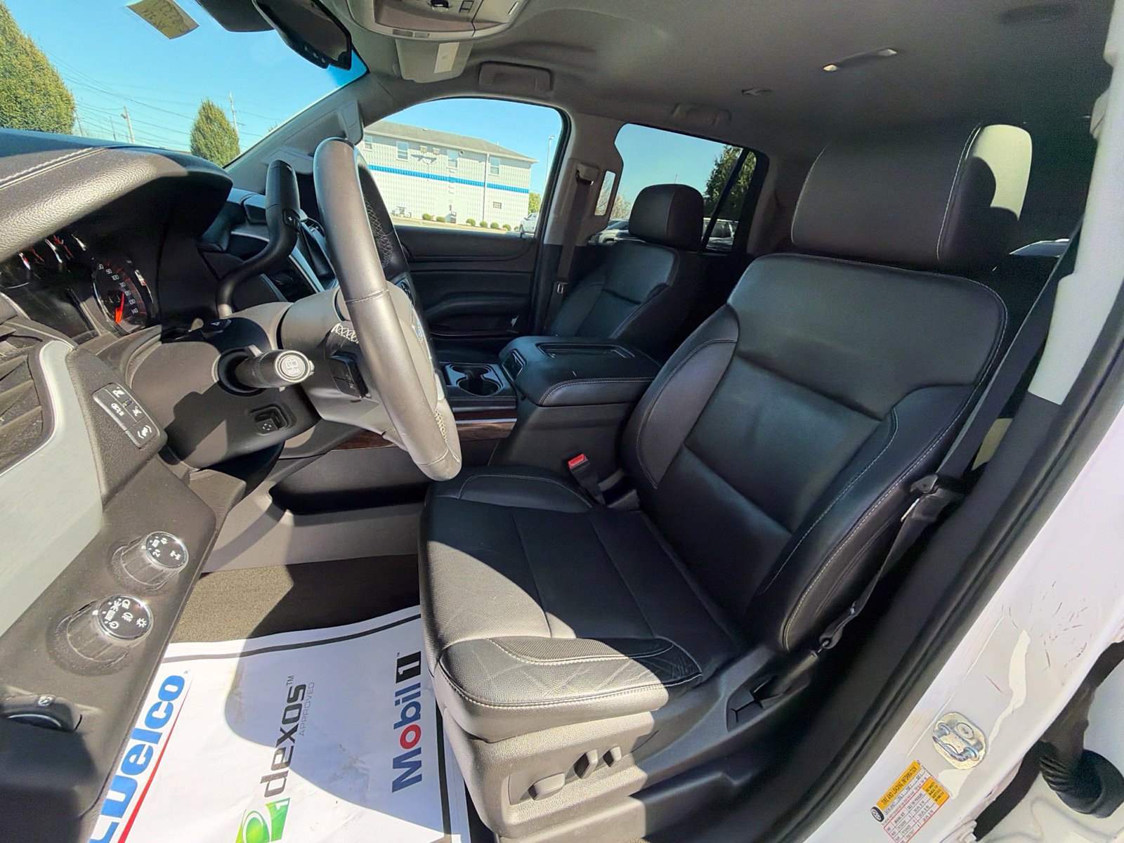 Used 2016 GMC Yukon SLT AWD/4WD image 22