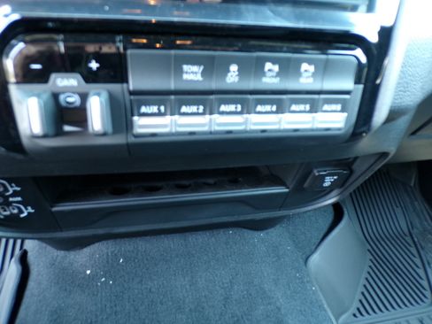New 2026 RAM 2500 Tradesman AWD/4WD image 20