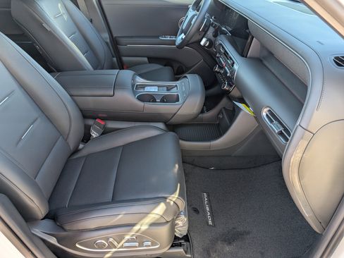 New 2026 Hyundai Palisade Calligraphy FWD image 29