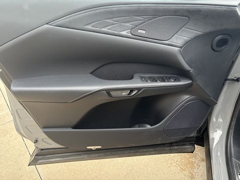 Certified 2025 Lexus RX 500h F Sport AWD/4WD image 14