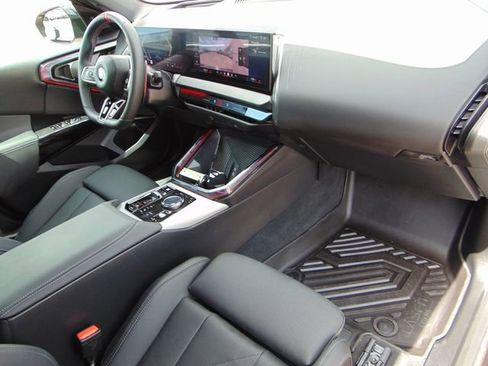 Used 2025 BMW X3 M50 w/ Premium Package image 25