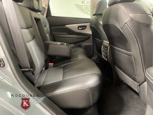 Used 2021 Nissan Murano SL w/ SL Moonroof Package image 23