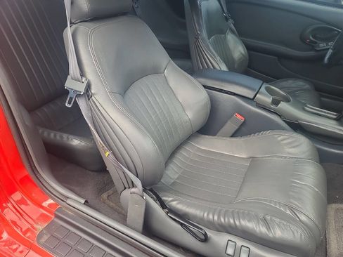 Used 1999 Pontiac Firebird Formula w/ Security Pkg RWD image 30