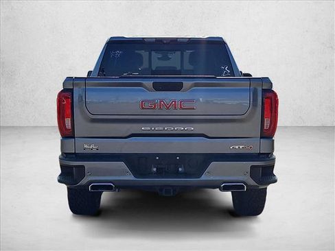 Used 2022 GMC Sierra 1500 AT4 w/ AT4 Premium Package AWD/4WD image 7