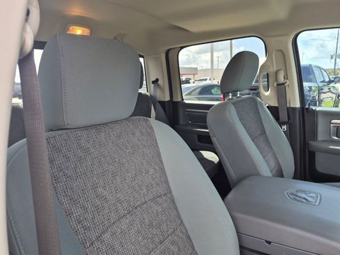 Used 2019 RAM 1500 Lone Star RWD image 16